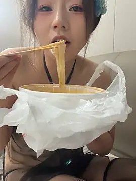 feifei_7788 stripchat live cam model