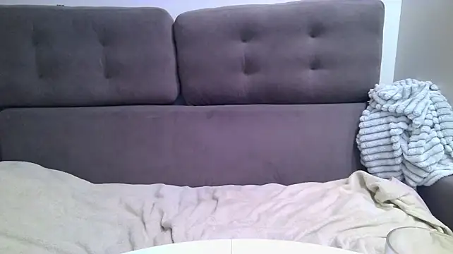 Stellamelow stripchat live cam model