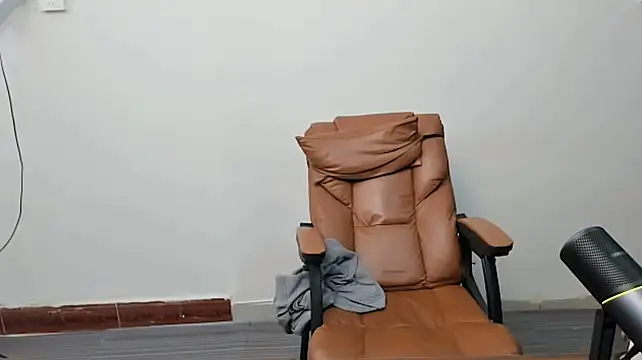 JKQ_334 stripchat live cam model