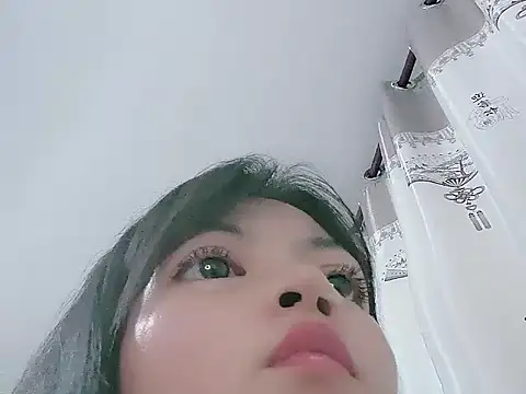 xiaoling-one001 stripchat live cam model