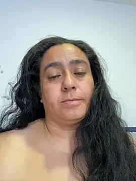 agathaxxx-69 stripchat live cam model