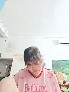 Kee-kimlee stripchat live cam model