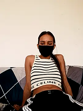 Siya_9877 stripchat live cam model