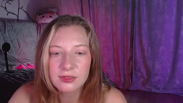 earn_my_lillly stripchat live cam model