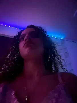 Megan_LS stripchat live cam model