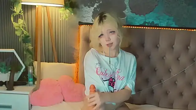 EmilyAngells stripchat live cam model