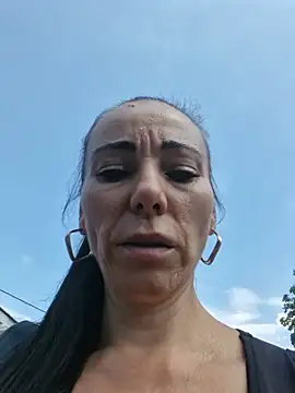 milflovelyxxx stripchat live cam model