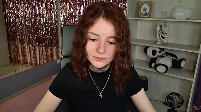 VeliraBraitberg stripchat live cam model