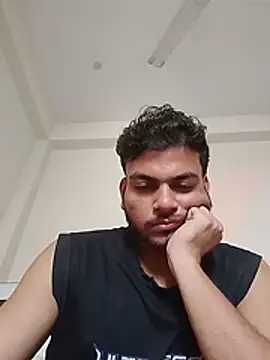 Realcumshow stripchat live cam model
