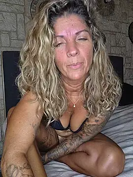 Dreamlove1 stripchat live cam model