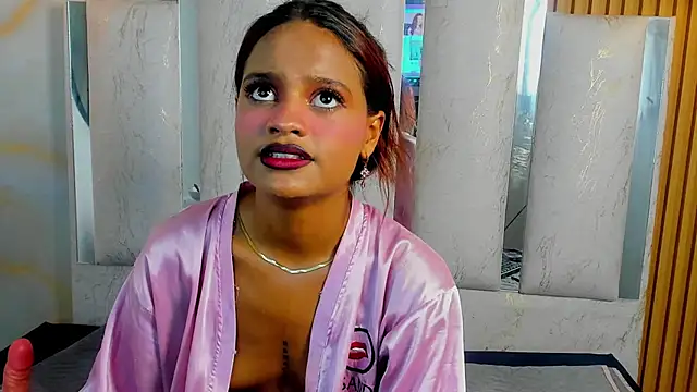 Nicky_Nicoole stripchat live cam model