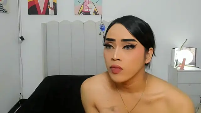 MirandaSterling stripchat live cam model