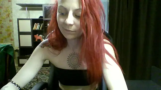 SeleneMur stripchat live cam model