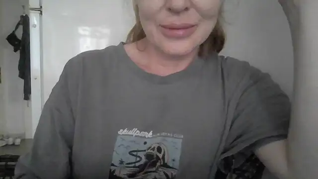 Lorinama stripchat live cam model