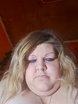 ducicsajsziii stripchat live cam model