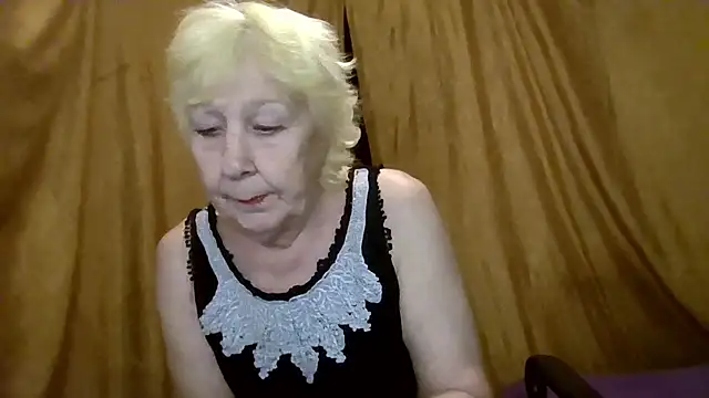 _Estelitta_5 stripchat live cam model