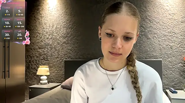 ZaidaSchwarten stripchat live cam model