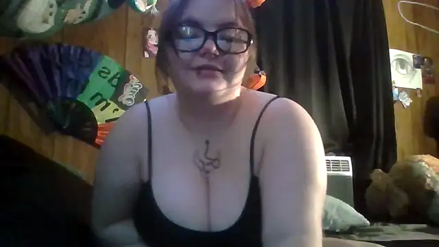 thatskarma stripchat live cam model