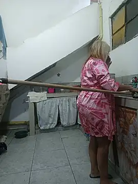 Ana202610 stripchat live cam model