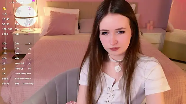 AliceLidelle stripchat live cam model