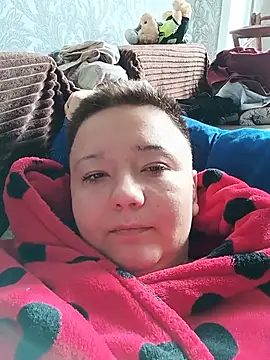 Tina_Mirabella stripchat live cam model