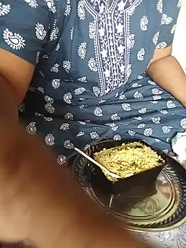 Telugu_cute_143 stripchat live cam model