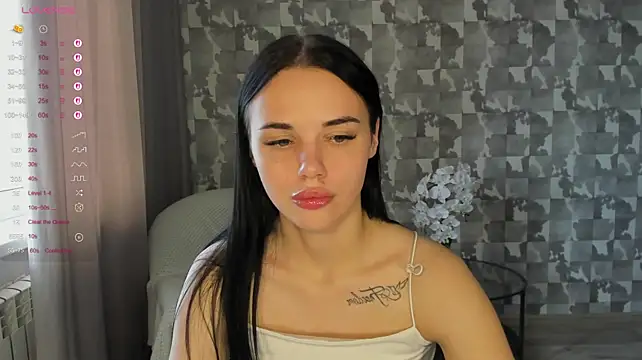 Kseni_a stripchat live cam model