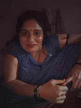 Rakhi99x stripchat live cam model