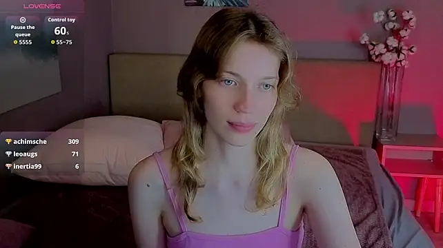 Emily_Cartex stripchat live cam model