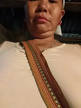 Bella-Camel stripchat live cam model