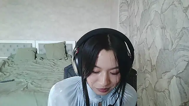 JacklynGingrich stripchat live cam model