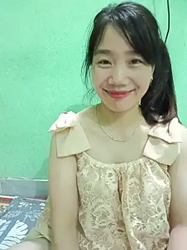 Yimy19 stripchat live cam model