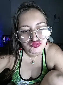 Fetichista23 stripchat live cam model