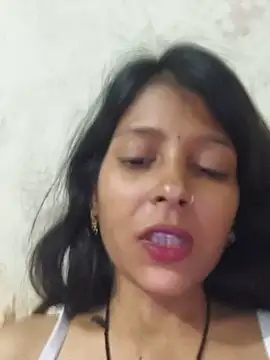 Gud_girl_Nilu stripchat live cam model