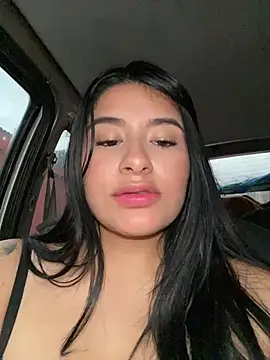 andrea_gomes_ stripchat live cam model