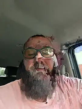 alphareign85 stripchat live cam model