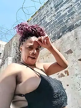 ClitorisBoobs stripchat live cam model