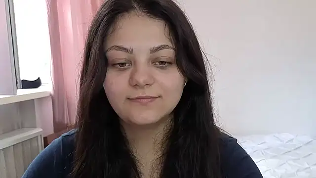 _Mikky_lil_ stripchat live cam model