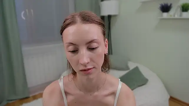 MatildaLearman stripchat live cam model