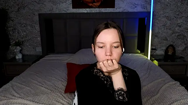 lolytaberryy stripchat live cam model
