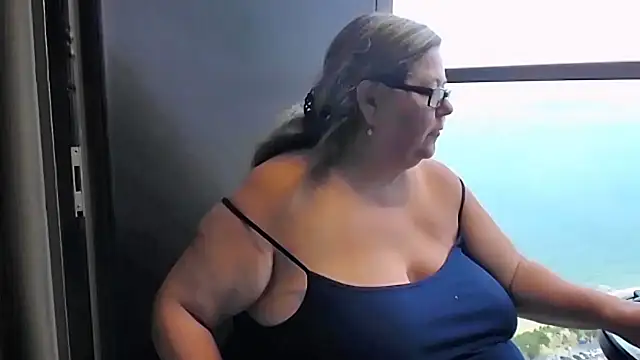 sex2 stripchat live cam model