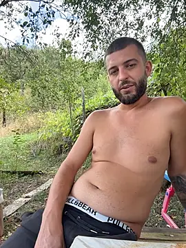 Pablo_Hornyguy95 stripchat live cam model