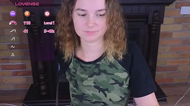 Ellie_Sunset stripchat live cam model