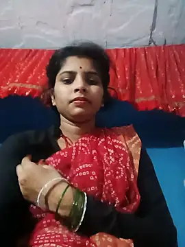 Nisha_Cute stripchat live cam model