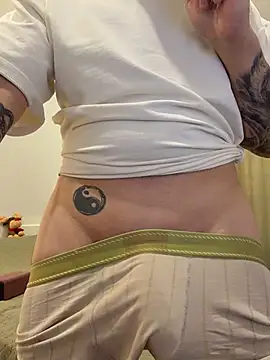 your_delicious_man stripchat live cam model