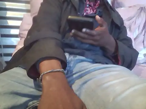 danierviwe stripchat live cam model