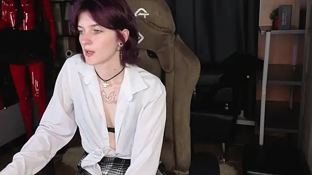 Zulema_Raven stripchat live cam model