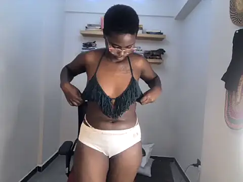 sweetsin12 stripchat live cam model