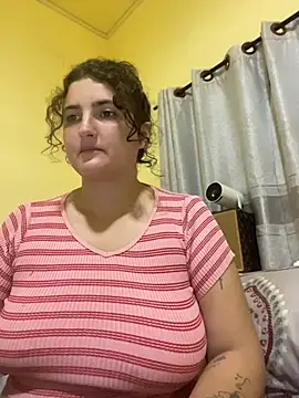 RoseTeddy_xo stripchat live cam model