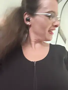 RebeccaNoble stripchat live cam model